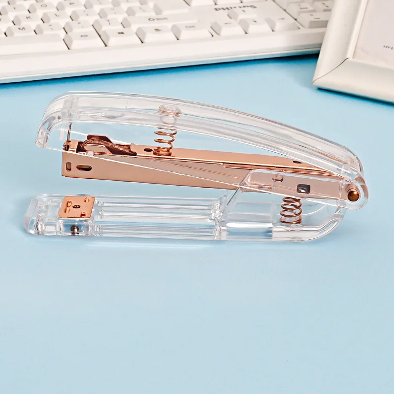 로즈 골드 헤비듀티 노동절약형 스테이플러 휴대용 종이 스테이플러 사무실 학교 비즈니스 용품을 위한 패션 디자인 문구류