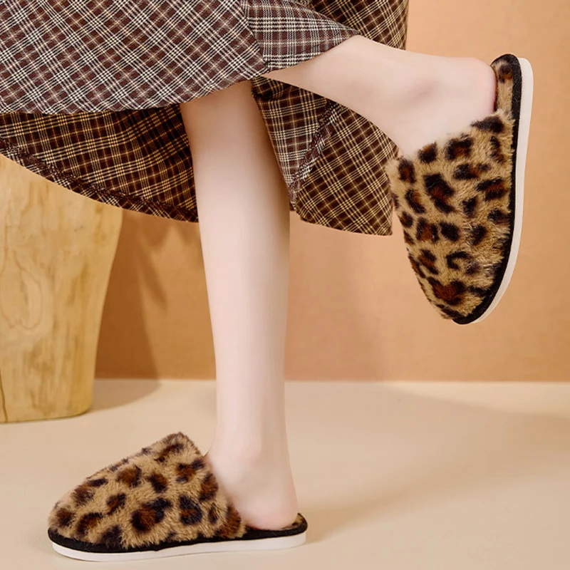 Fashion Leopard Print Fluffy Slippers Women Lightweight Soft Sole Warm Home Slides Woman Indoor Anti Non Slip Fur Slippers