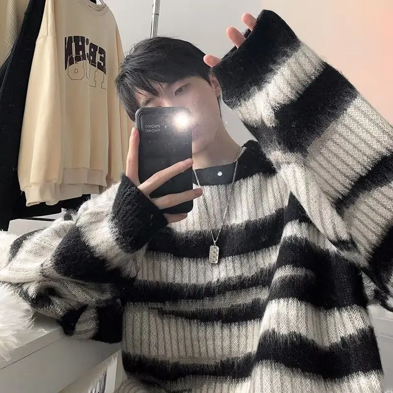 Men's Y2K Blue Vintage Striped Knit Knitwear Couple Sweater Sweatshirts Korean Autumn Winter Clothes Pullovers Blouse Tops Men