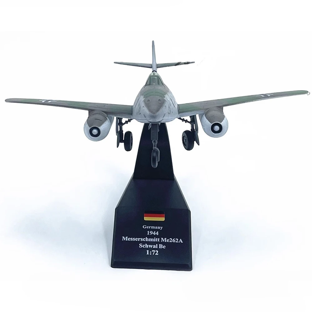 

Die cast German World War II fighter Me-262A alloy and plastic model 1:72 scale toy gift collection simulation display