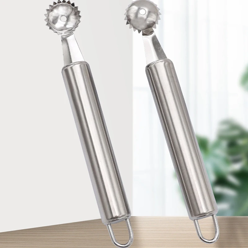 Description Picture 3 of item1PCS Remover For Pineapple Strawberry Tomato Cherry Tomatoes Tomato Corer Strawberry Huller Stem Remover Fruit Leaf