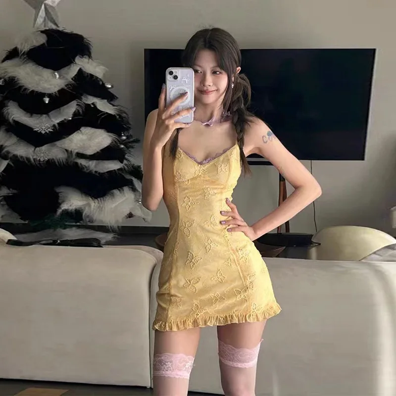 

Cross-border 2024 European and American Style Summer New Women's Solid Color Slim High Waist Street Fashion V-neck Sling Dress