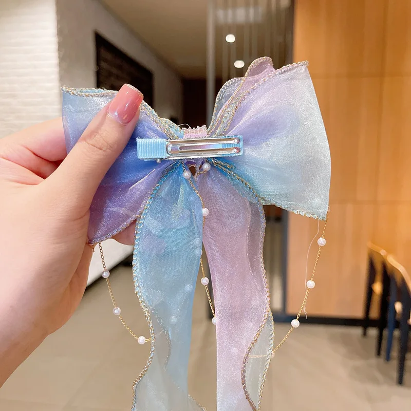 Рисунок 3 - Зажим для волос в виде бабочки