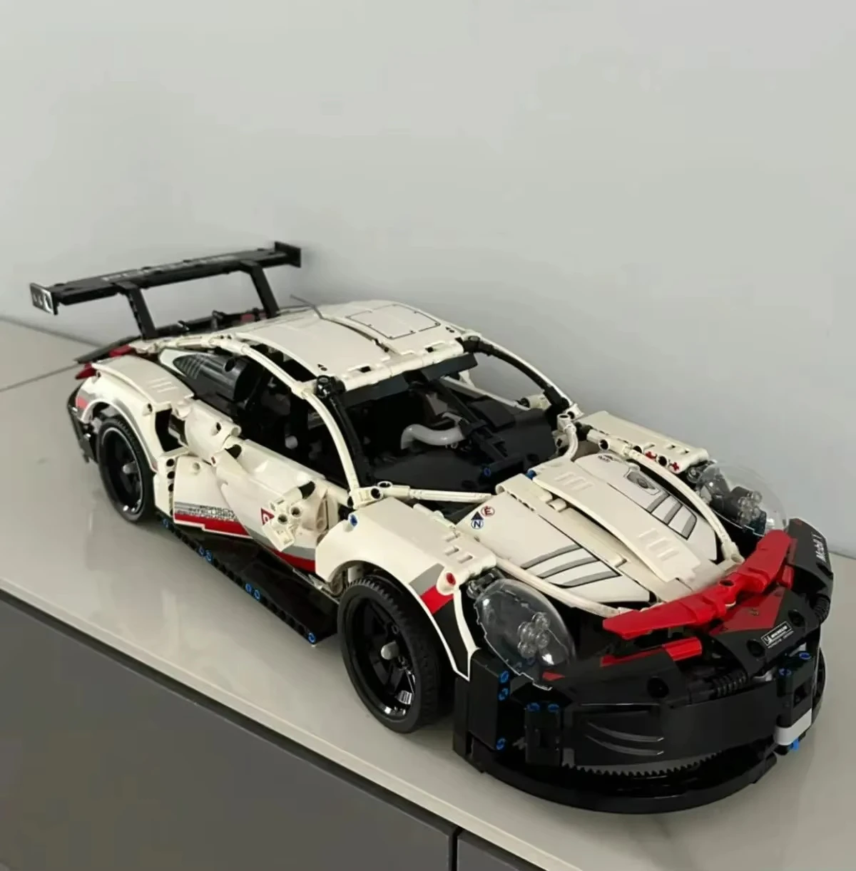 911 RSR Car Compatible 88009 Bricks 1630 PCS DIY Toys Christmas Gifts Birthday Gifts dominoes Blocks Construction Toys 2
