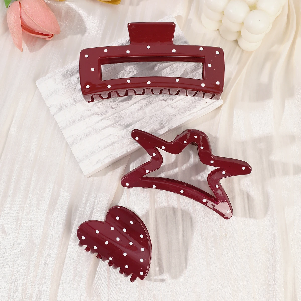 1pc Polka Dot Simple Hair Claw Square Five-Pointed Star Heart Shaped Women Red Hair Clip Shark Clips For Girls Fashion Barrettes