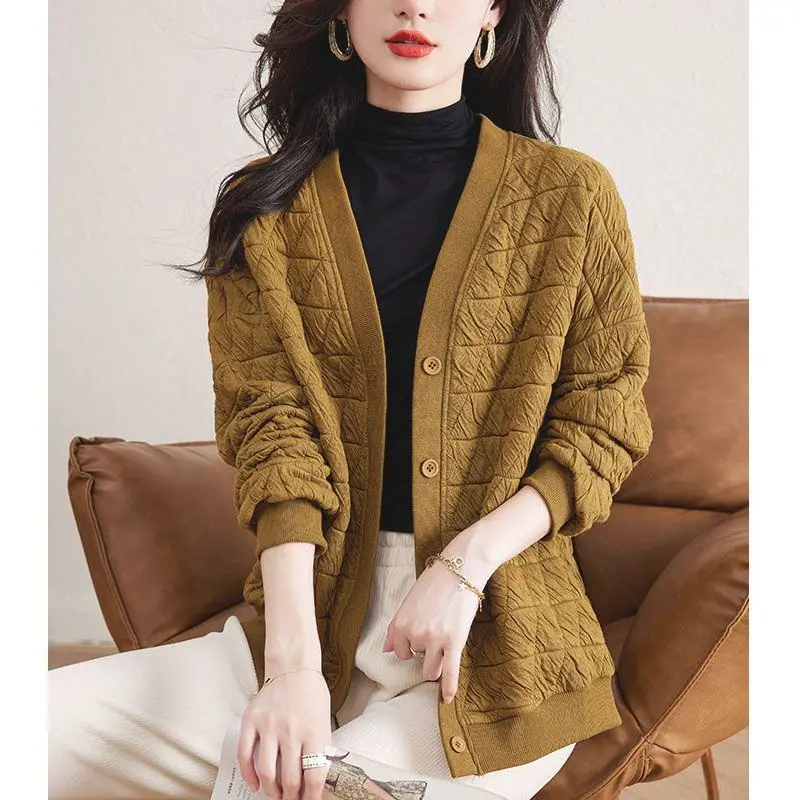 

Women's Padded Jacket Lightweight Quilted Baseball Coat Winter Clothes Women V Neck Button Down Jackets Bomber Coat