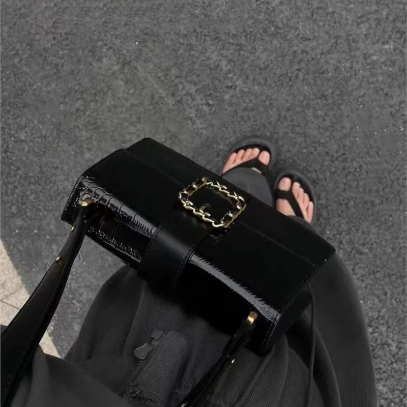 Retro Faux Crocodile Tote Bag Women Square Leather Buckle Exquisite Shoulder Bags Ladies Fashion Luxury High End Crossbody Bag