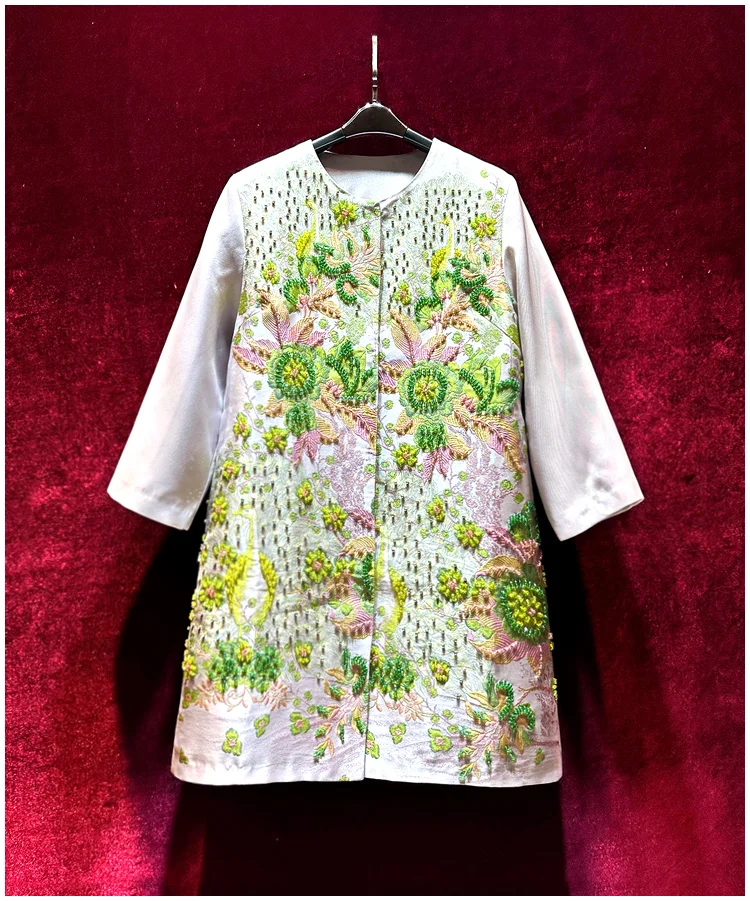 

European and American women's clothing 2023 autumn new Nine minute sleeve heavy green jacquard nail bead Fashion trench coat