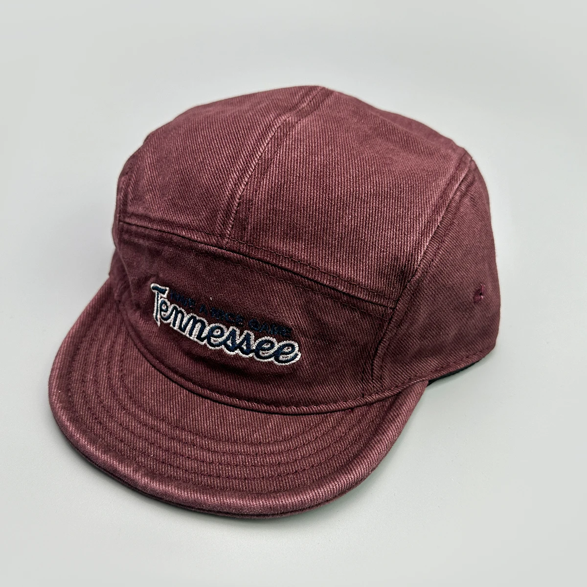 Amerikanischer Stil Bestickte Baseball-Kappen mit Schriftzug Neue Unisex Atmungsaktive Flache Schirmmützen Retro Vielseitige Modische Schirmmützen – Detail 8