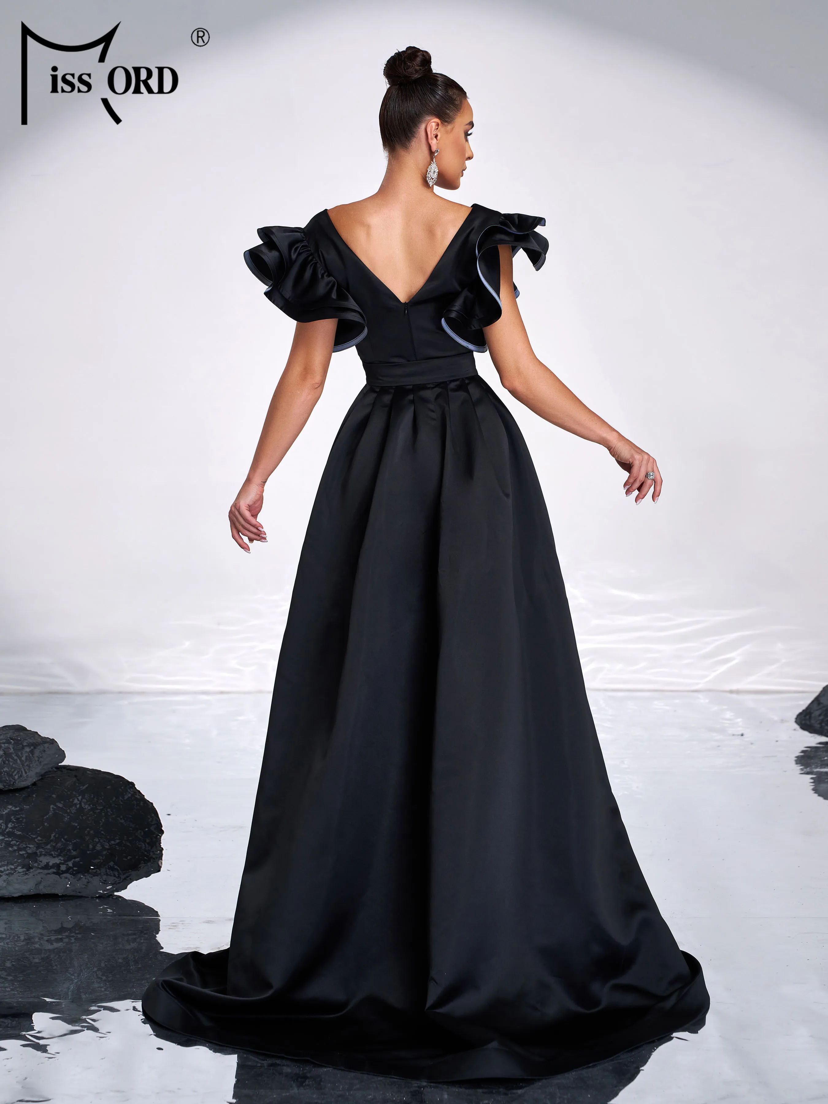 فستان Missord برقبة على شكل V أنيق بأكمام قصيرة مز...