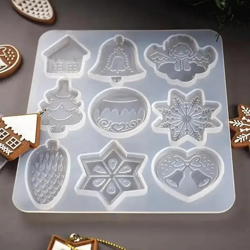 New Christmas Series Pendant Mold DIY Resin Christmas Tree Snowflake Reindeer Pendant Keychain Hanging Mold Christmas Ornament