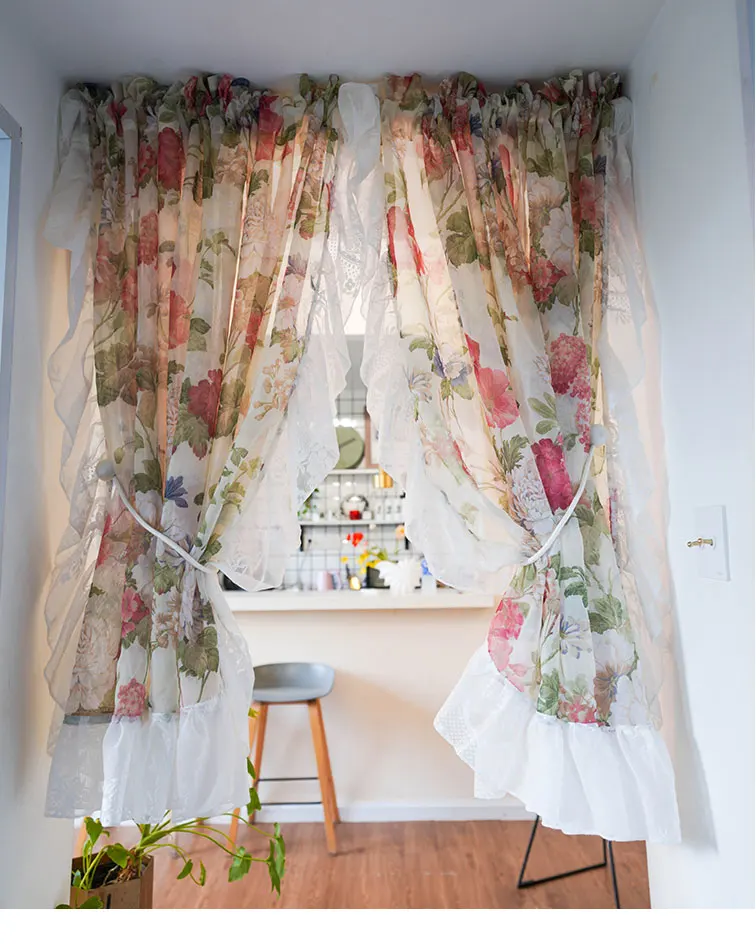 専用page〜✴︎フランスアンティーク　小窓用　チュール　フリル　カーテン フランスアンティーク 小窓用 チュール フリル カーテン レース