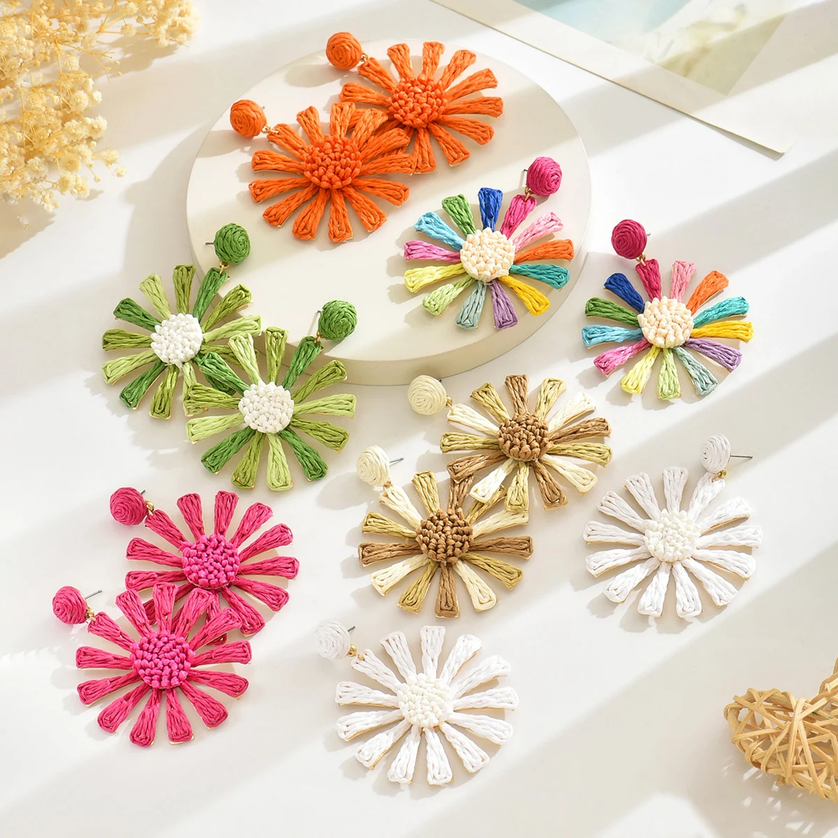 Boho Colorful Sunflower Rattan Knit Drop Earrings for Women Delicate Handmade Raffia Floral Earrings Summer Party Jewelry Gift