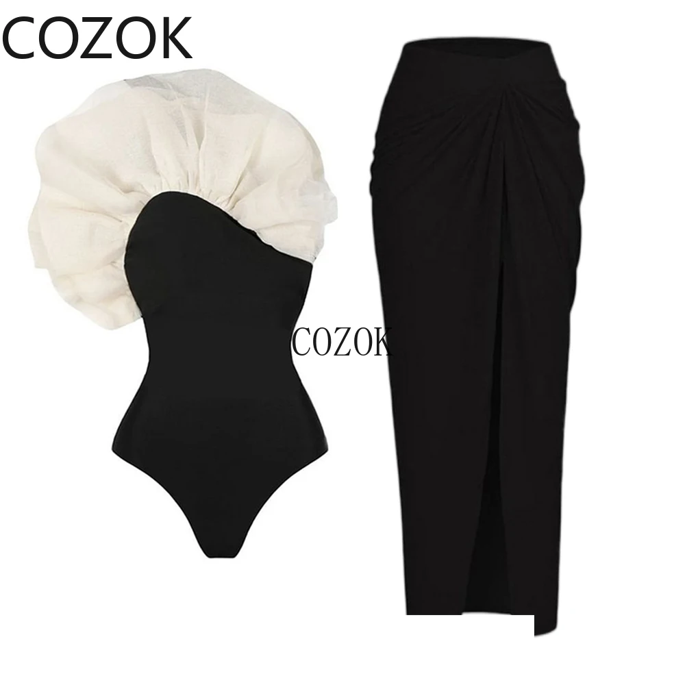 Women Swimsuit Simple Solid Color One-Piece with Cluster Decoration In Black/White on The Shoulders, Fashionable and Elegant