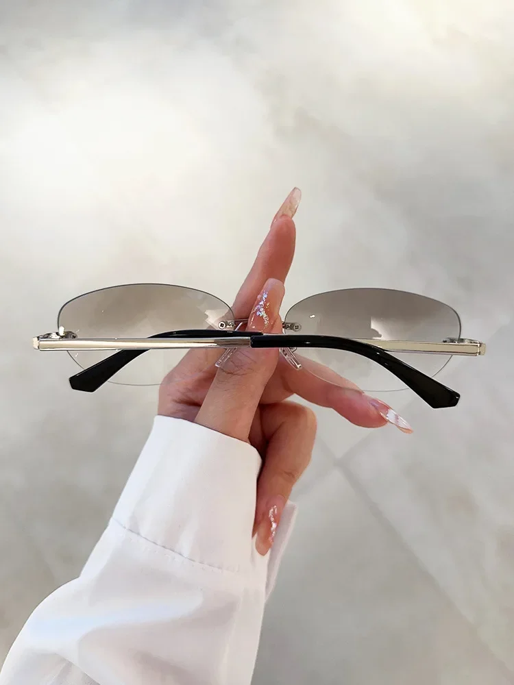 Luxury Cat Eye Sunglasses - Vintage Punk Womens Shades UV400