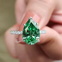 Huitan Green Water Drop CZ Rings for Women Silver Color Luxury Trendy Wedding Engagement Accessories Temperament Female Jewelry