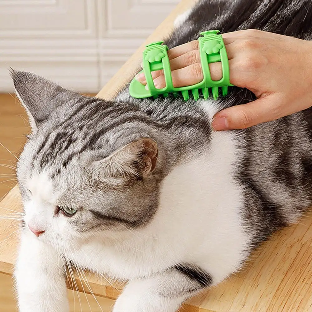 

Effective Pet Hair Removal Tool Soft Silicone Cat Hair Brush with Massage Function Comfortable Grooming for Cats for Cats
