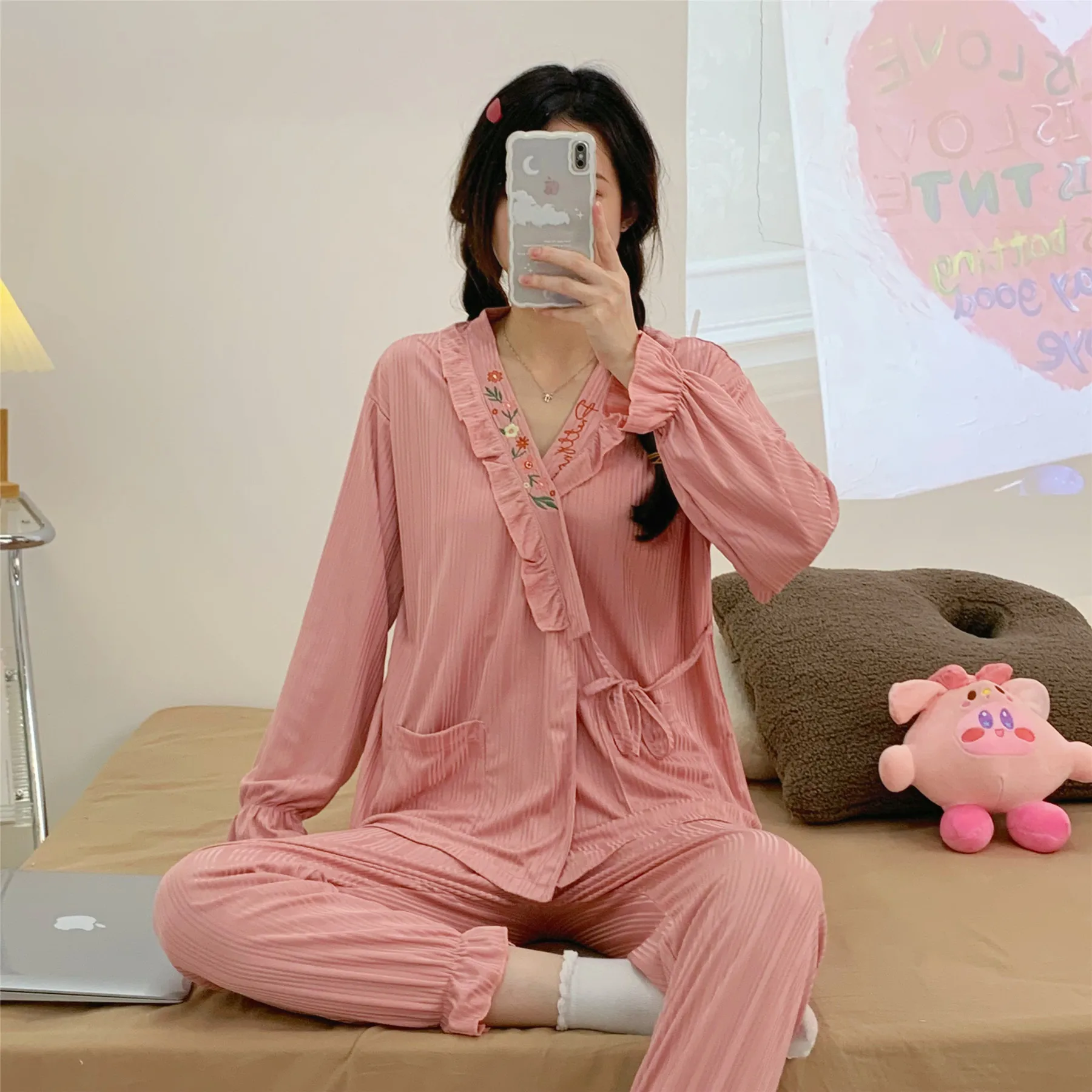 Kimono Pajamas Women's Spring and Autumn Thin Striped V-Neck Long Sleeves 2024 New Embroidered Sweet Casual Homewear Suits