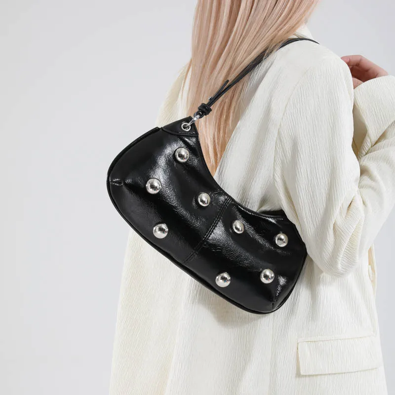 Women PU Rivet Shoulder Bag Trendy Underarm  Solid Color Fashion Tote Handbag Adjustable Strap Cool Sling Chic Hobo Bag