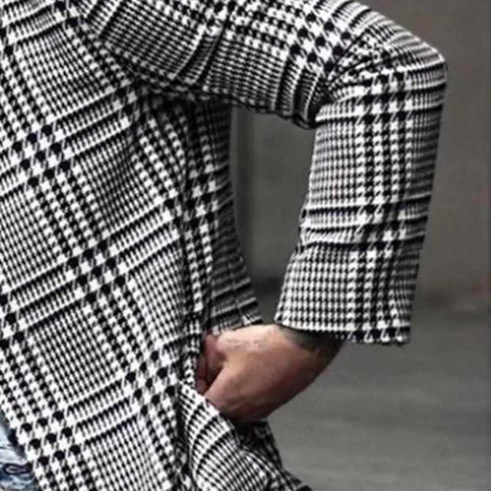 Description Picture 5 of itemStylish  Men Jacket Super Soft Coldproof Checkered Trench Coat Turndown Collar Washable Men Trench Coat for Daily Wear