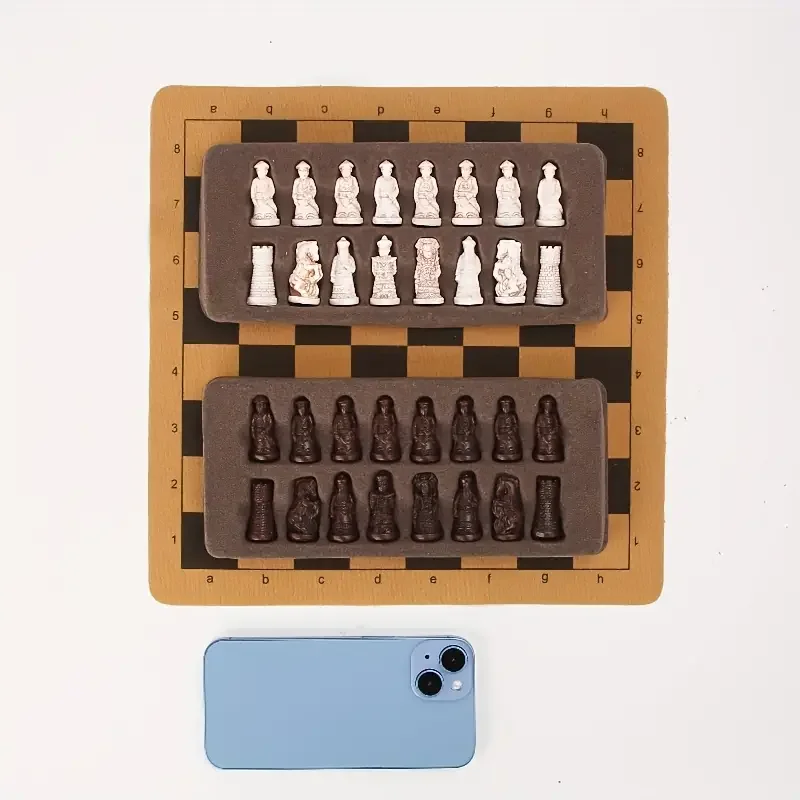 Imitation Terra Cotta Warriors Chess Trumpet Resin Chess Pieces Leather Chessboard Small Qing Bing Figure Modeling Puzzle