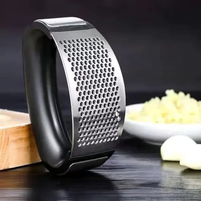 Stainless Steel Garlic Press 3
