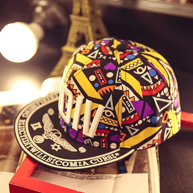 

2023 NEW Man woman Snapback Baseball Caps Unisex Spring Fashion Casual Hip hop Hats Bone kids hat cap gorras Pentagra