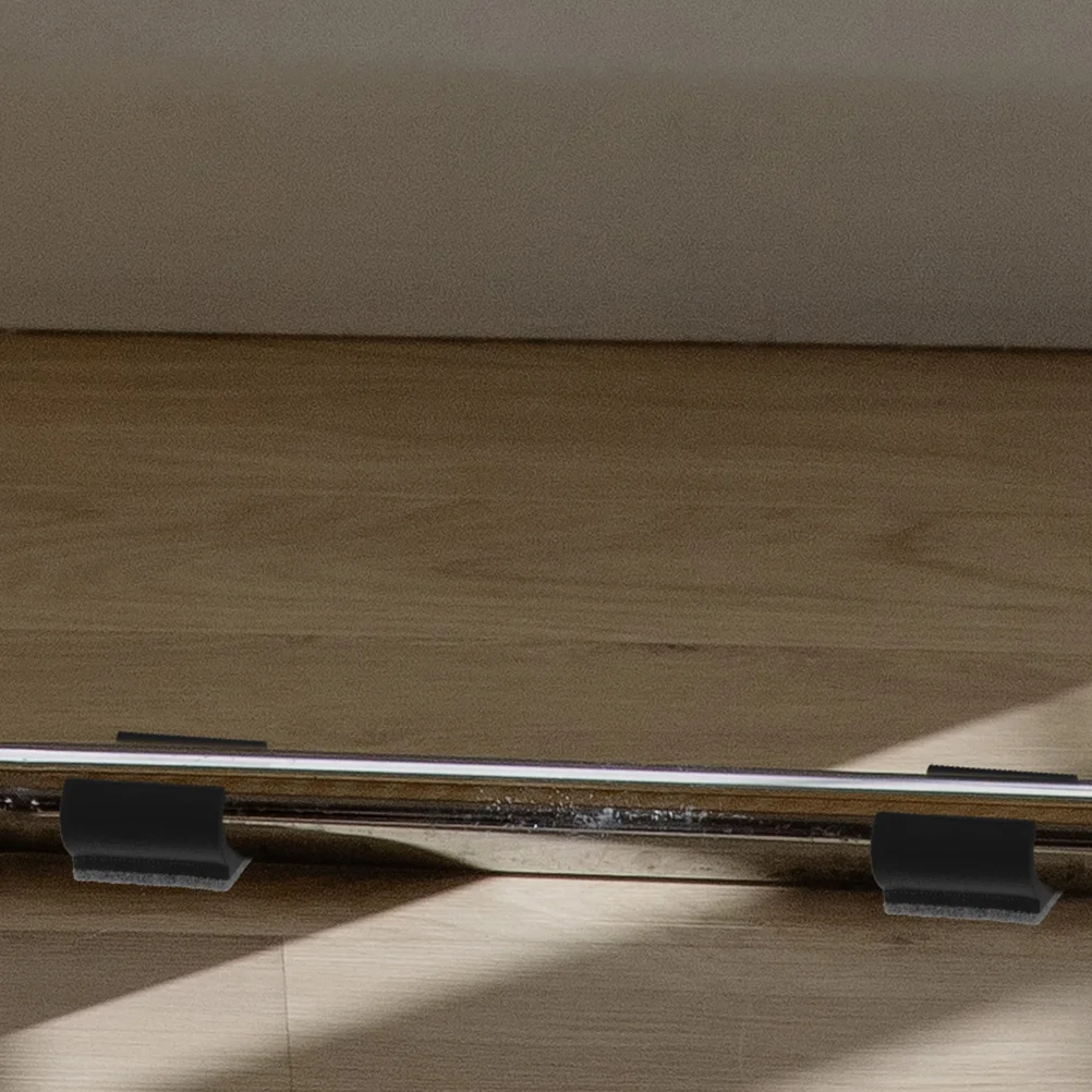 Рисунок 3 - защитные накладки для мебели