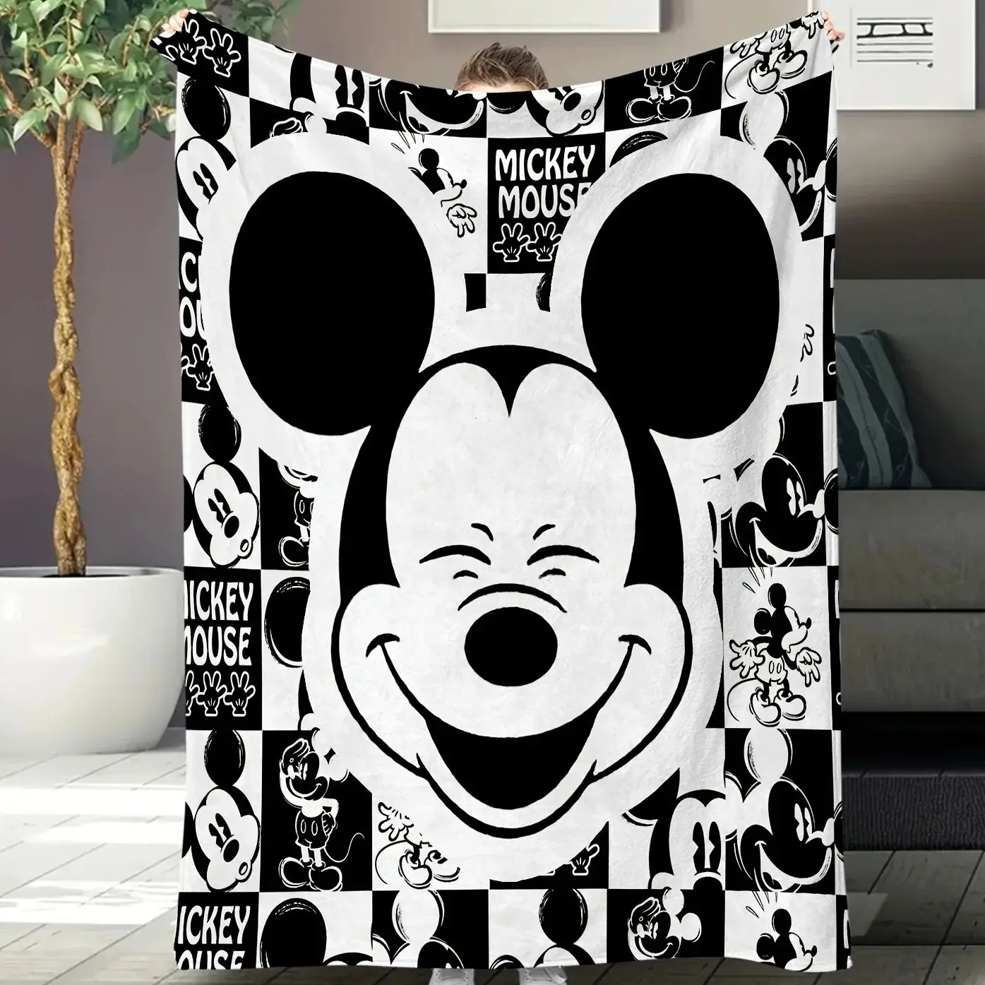 Mickey Mouse Flannel Blanket 2