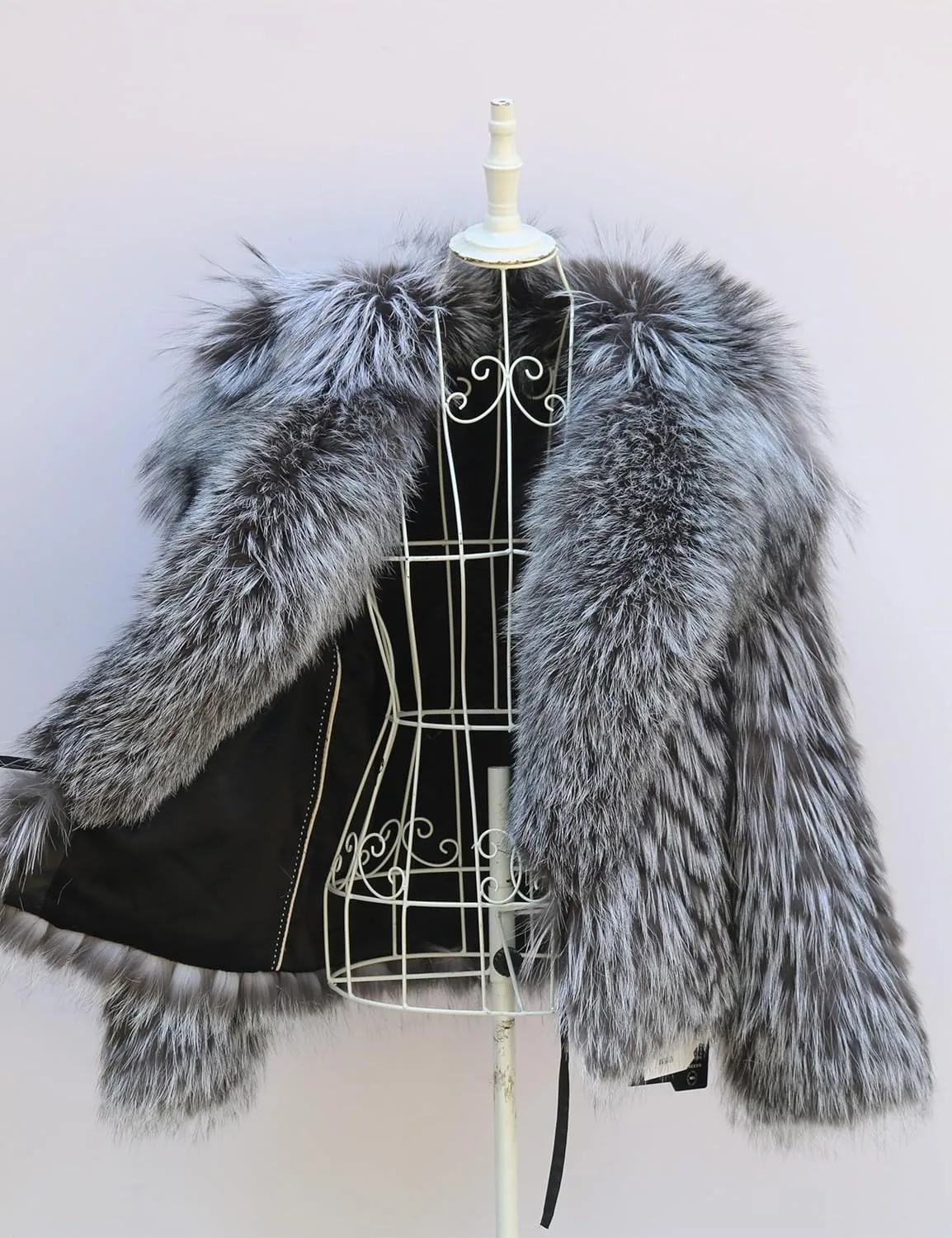 Genuine Women Fox Fur Short Coat Jacket With Big Collar 2026 Silver Red Fox Cozy Fuzzy Outerwear Luxury Casual Stripe Sexy Cloth