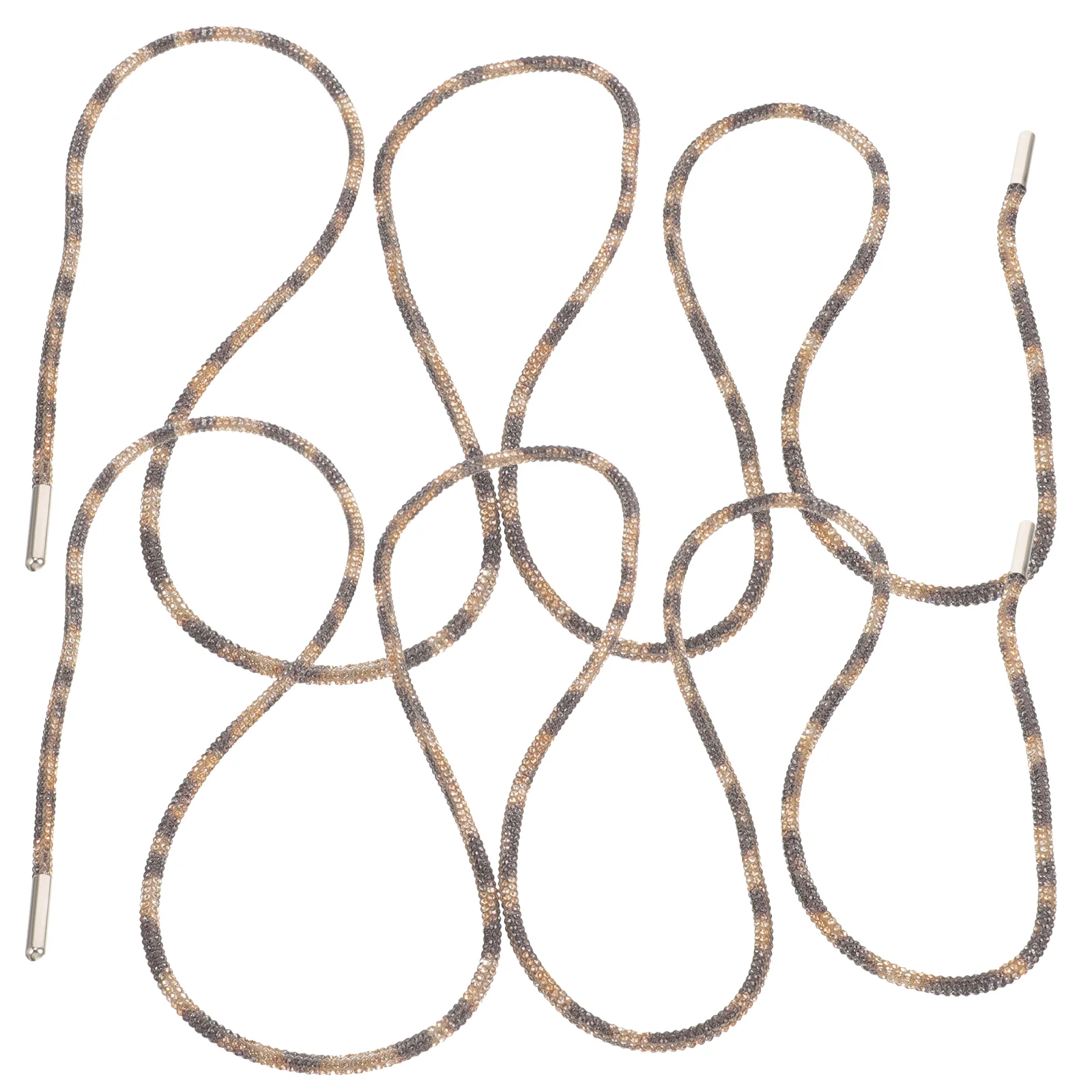 Рисунок 5 - Женские кроссовки на ремешках с