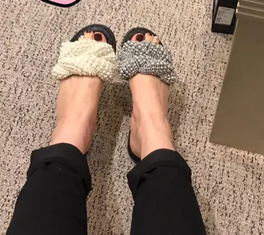 

Красивые туфли UVRCOS на плоской подошве с открытым носком, летние пикантные шлепанцы с жемчугом и бисером, пляжные современные Тапочки