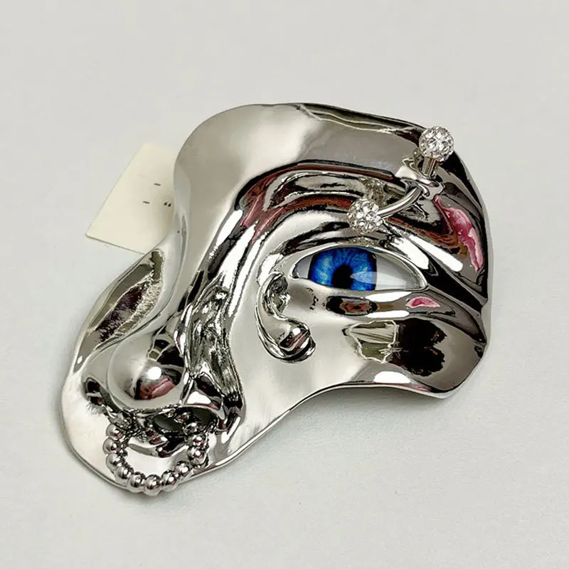 New Face Shape Fashion Brooch Gold And Silver Fashion Female Clothes Pin