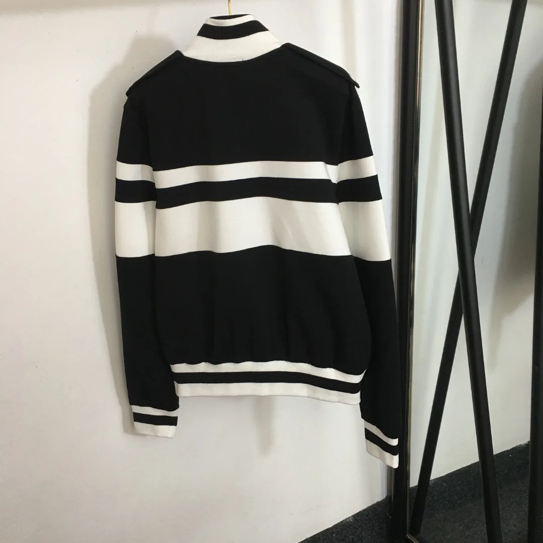 

New sports suit, alphabet color-blocked long-sleeved zipper jacket + slacks