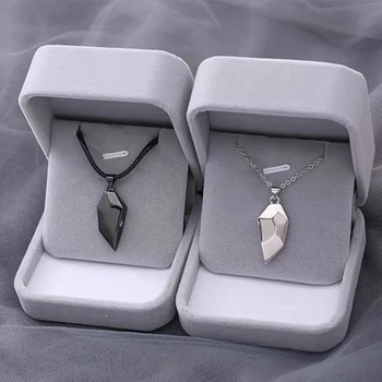 Couple Heart Pendant Necklace 1