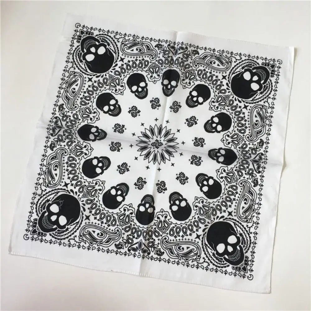 Creative Skull Cashew Pattern Hip Hop Scarf Western Style Cotton Square Towel Printed Shawl Beach Scarf Windproof Neck Scarf