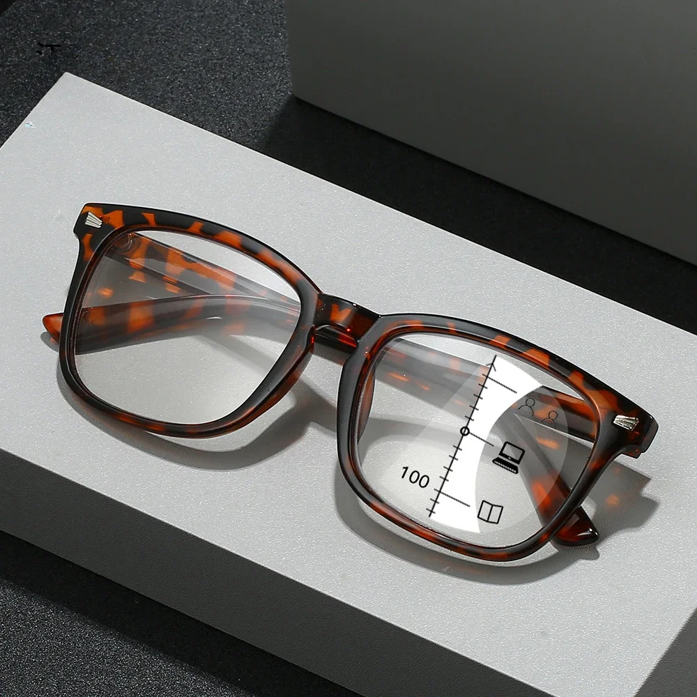 

New Retro Fashion Reading Glasses Men Anti Blue Light Multi Focus Reading Eyewear Women Zoom Far Near Presbyopia Eyeglasses