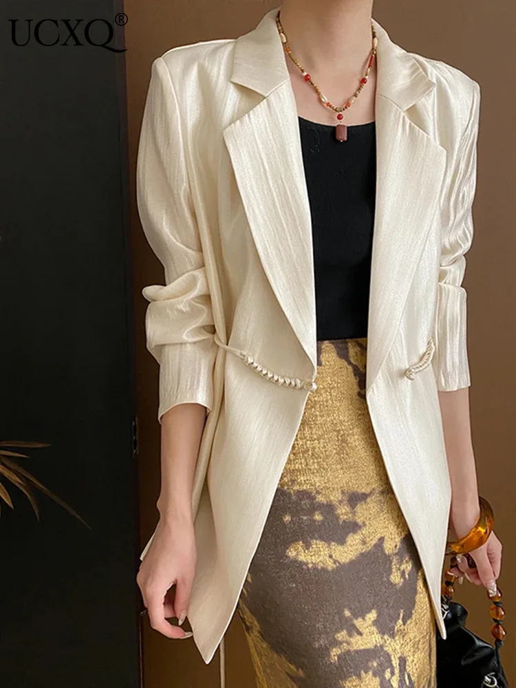 

UCXQ Elegant Suit Jacket Chinese Style Fashion Vintage Lace Up Pearl Patchwork Loose All-match Coat Women 2024 Spring Summer 782