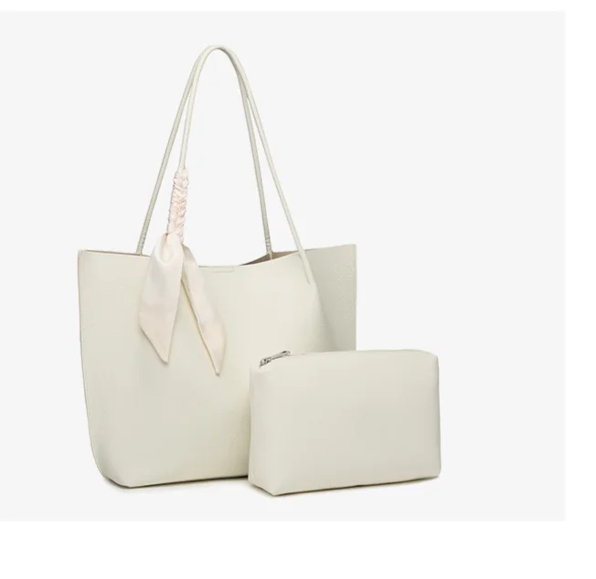 Tasche für Damen, Herbst 2024, neue große Pendler-Einkaufstasche, High-End-Feeling, College-Studentenklasse, Single_voghion.com