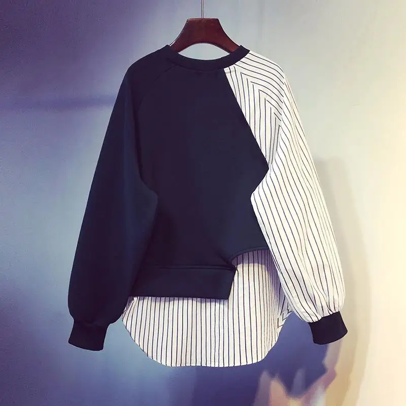 2022 Autumn Winter New Pattern Round Neck Tops Women Fake Two Pieces Striped Patchwork Design Loose Casual Fashion Korean T-Shir