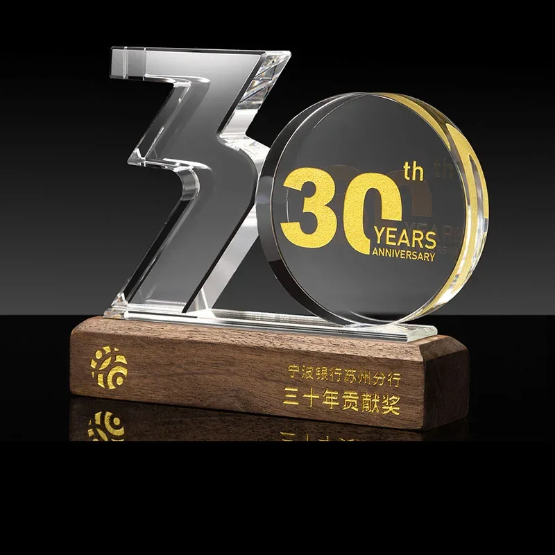 Customized 10,20,30 Years Crystal Trophy Competition Outstanding Employee Group Award Wooden base Medal Souvenirs Decoration 1Pc