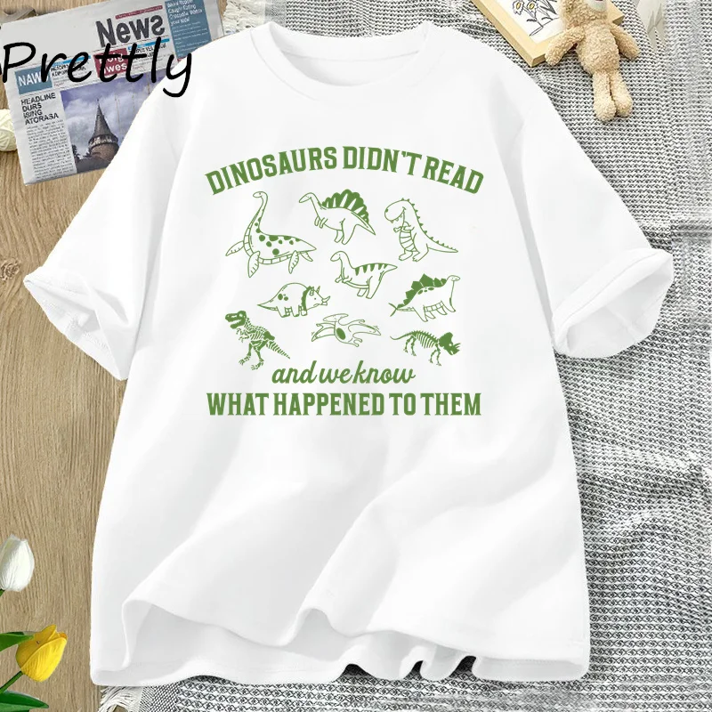 thumbnail image 1 of Camiseta retro Los dinosaurios no leían Camisetas gráficas para mujeres y hombres Camisetas para amantes de los libros Camisetas de animales de los años 90 Regalos de lectura Ropa para mujeres, 1 of 5