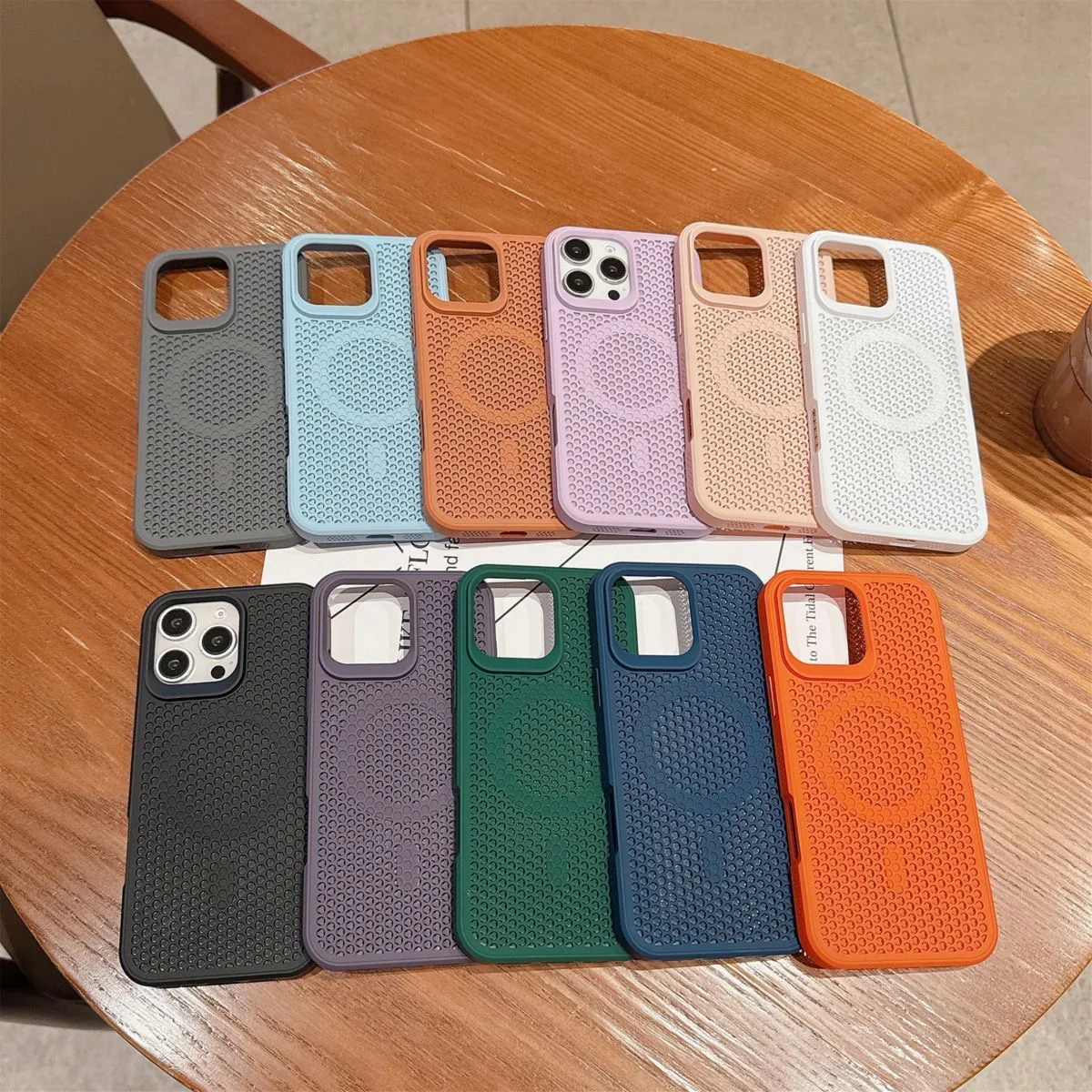 Magnetic Cooling Phone Case with Heat Dissipation and Breathable MagSafe Cover