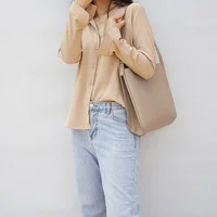 Tasche Roeschelnik Rambha – Bild 3