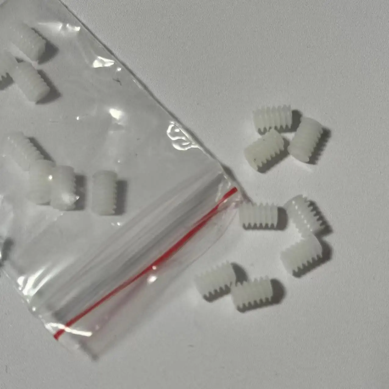 10pcs M0.3 0.3M Plastic worm Gear Suitable for shaft diameter 1.0mm 0.95mm
