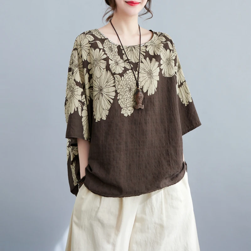 

Футболка женская из хлопка и льна, винтажный дышащий Тонкий пуловер с рукавом «летучая мышь» и цветочным принтом в народном стиле, лето