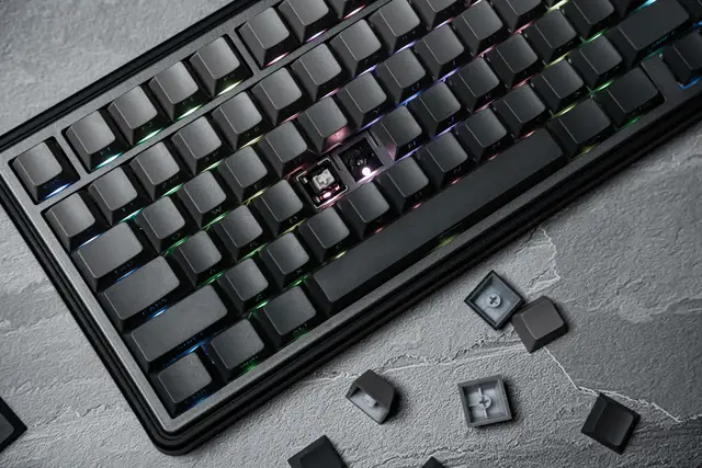 ダブルショットキーキャップ 厚手 PBT 2色インジェクション 61