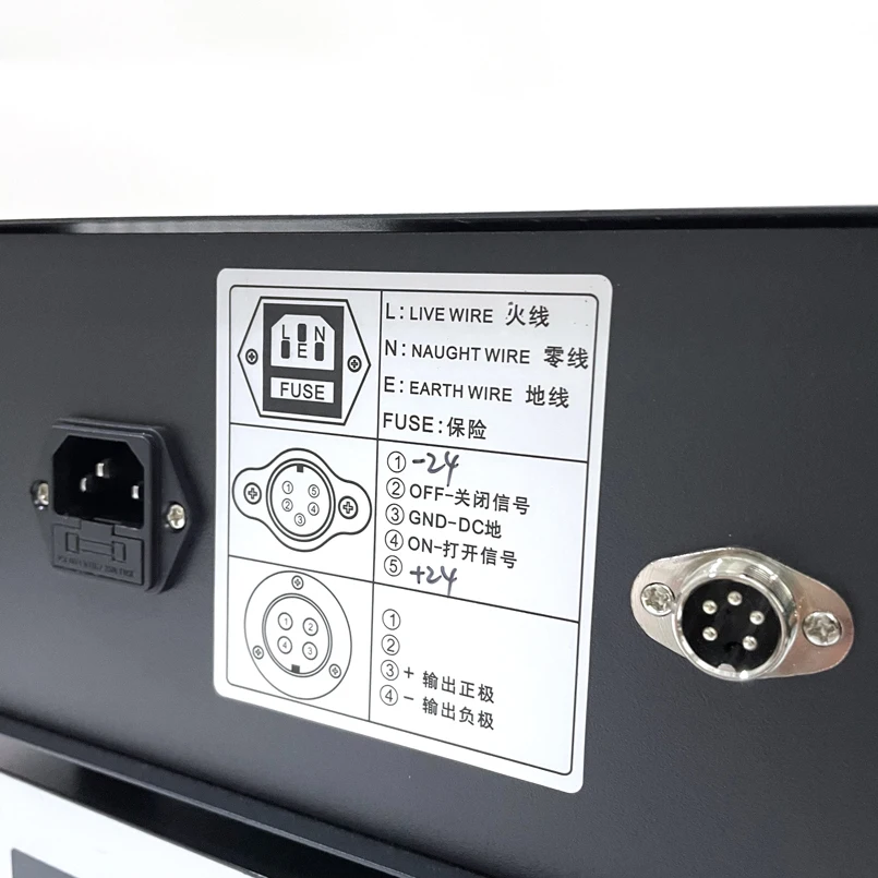 

20 кГц 2000 Вт Ультразвуковой сварочный генератор для нетканого хирургического аппарата для изготовления крышек