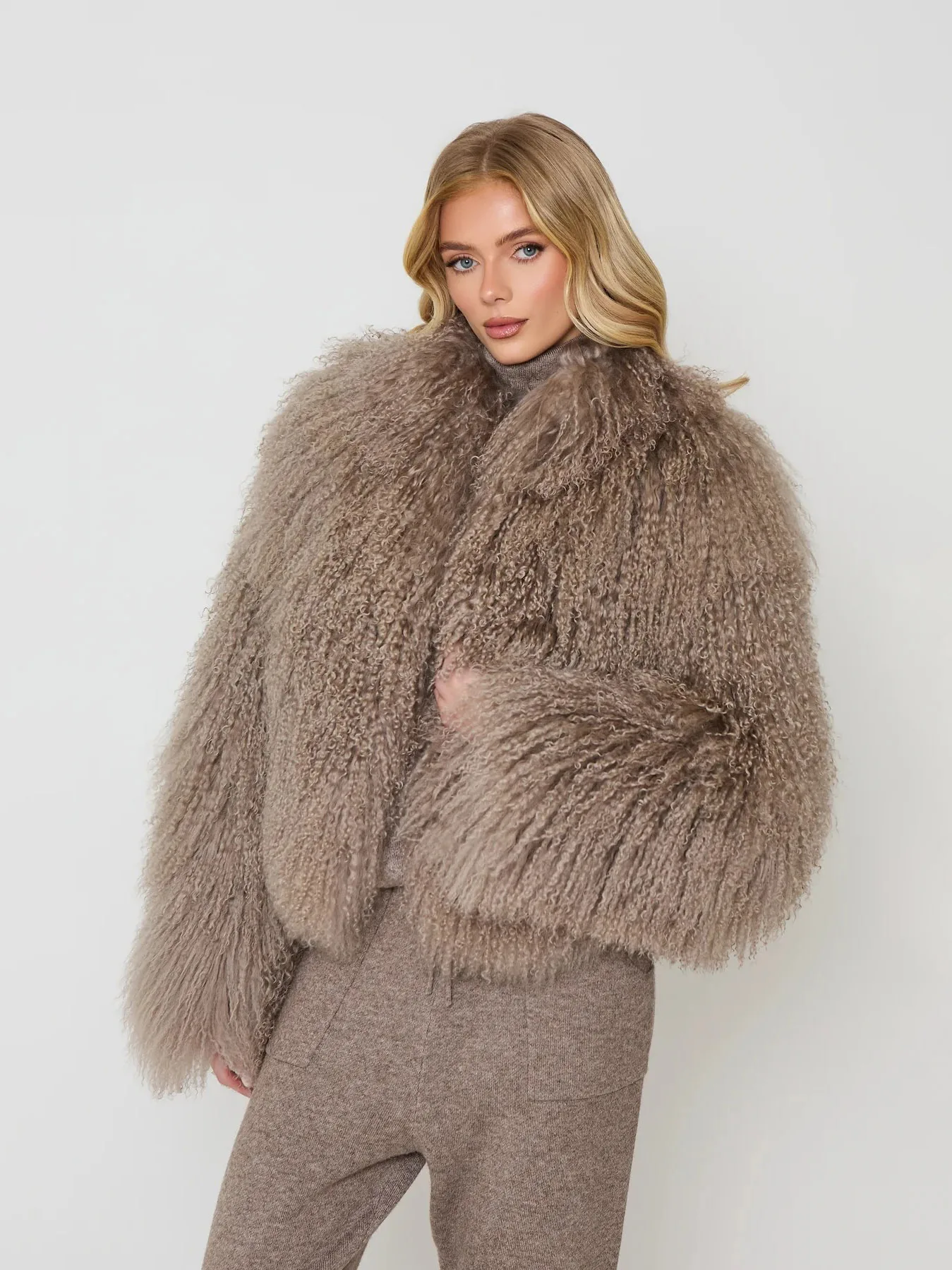 Coat detail 1