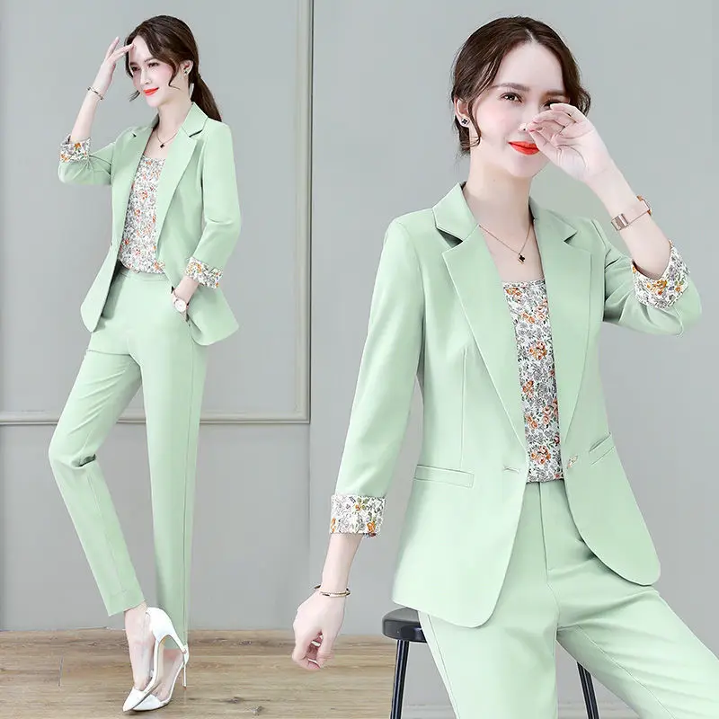 Pantalon femmes correspondant ensembles 2 pièces tenue 2025 été élégant ensemble de deux pièces de mode pour les femmes de haute qualité pantalon Blazer costume
